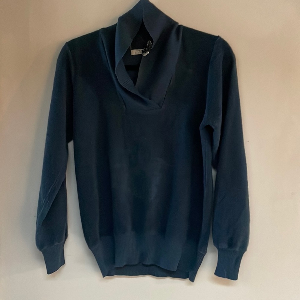 vtg acrylic sweater size 12 Frances Henachan blue with ribbing bottom and cuffs